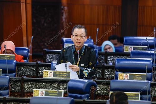 DATUK CHAN FOONG HIN