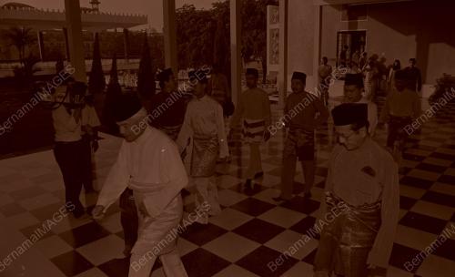 SEMBAHYANG HARI RAYA DI MASJID NEGARA