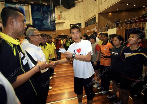 THOMAS UBER CUP SIMULATION