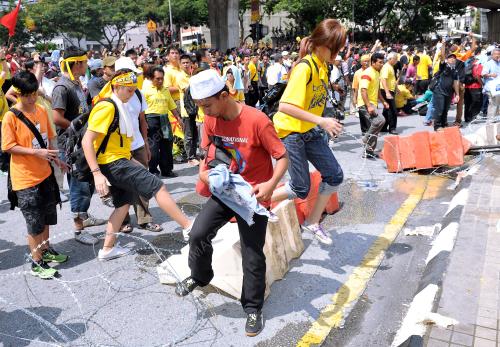 KL34_28042012_BERSIH3