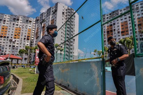 TINJAUAN PERINTAH KAWALAN PERGERAKAN DIPERKETATKAN (PKPD) PANGSAPURI SRI PENARA