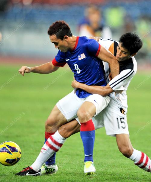 KL34_28112012_AFF