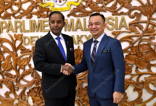 KL34_28112019_PARLIMEN_BN201910012841
