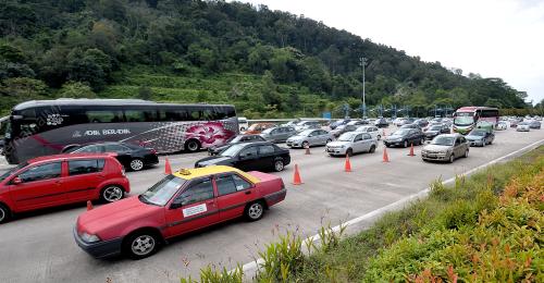 KL34_29012017_GOMBAK