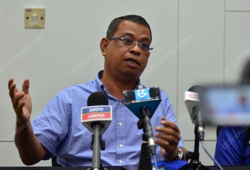DATUK AYUB RAHMAT