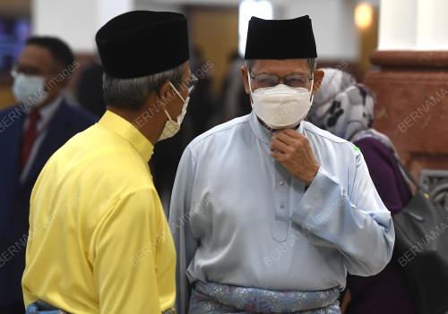 DATUK SERI MUSTAPA MOHAMED
