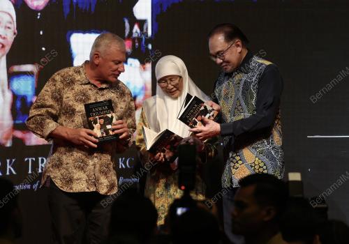 DATUK SERI ANWAR IBRAHIM
