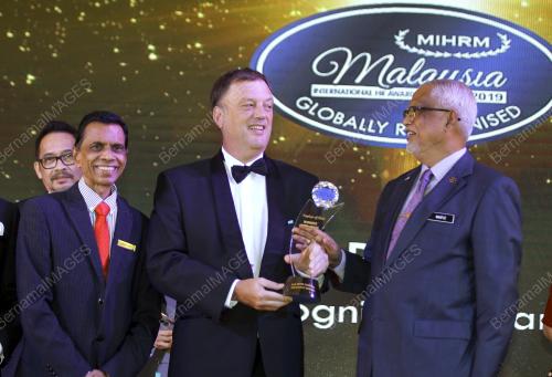 KL34_29112019_HR_BN201911289185