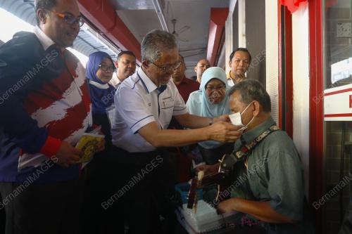 KAMARUDIN JAFFAR