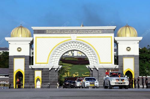 ISTIADAT KEBERANGKATAN BALIK YANG DI-PERTUAN AGONG KE-16
