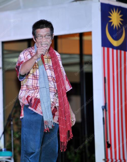 KL34_30082012_PUISI