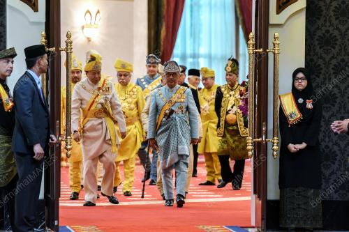 KL34_31012019_AGONG_BN201901289402