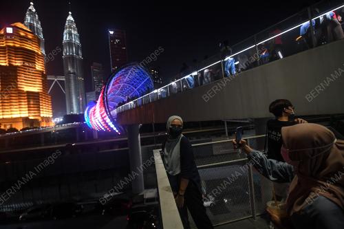 PINTASAN SALOMA MALAM TAHUN BARU CINA