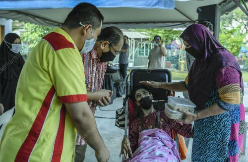DATUK SERI HASNOL ZAM ZAM AHMAD