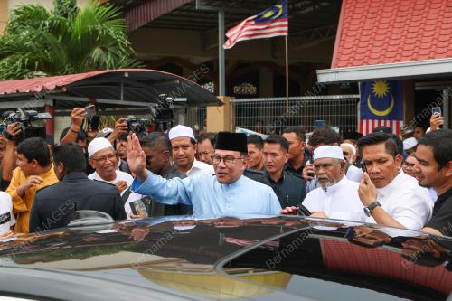 DATUK SERI ANWAR IBRAHIM