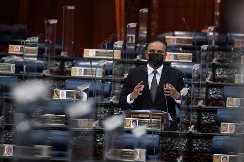 DATUK SERI REEZAL MERICAN NAINA