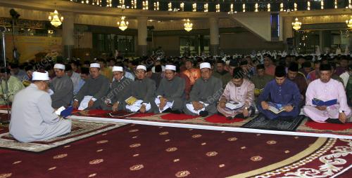 TUANKU MIZAN ZAINAL ABIDIN