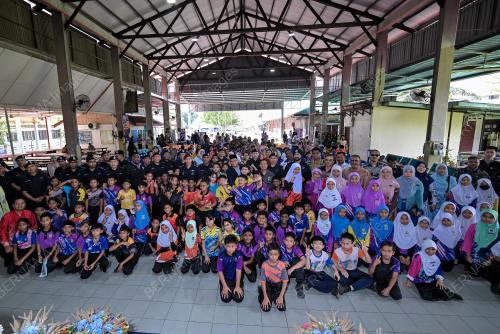 DATUK FADIL MARSUS