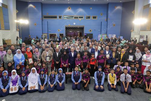 DATUK FAHMI FADZIL