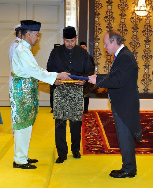 KL35_02102013_DUTA