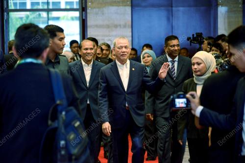 DATUK SERI FADILLAH YUSOF