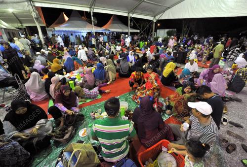 KL35_03082016_HAJI
