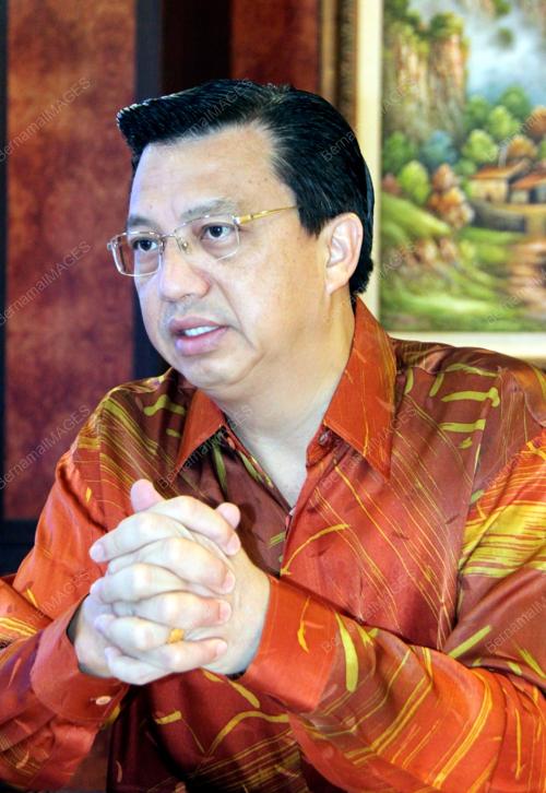 KL35_04032012_TIONG_LAI
