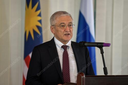 NAIYL LATYPOV