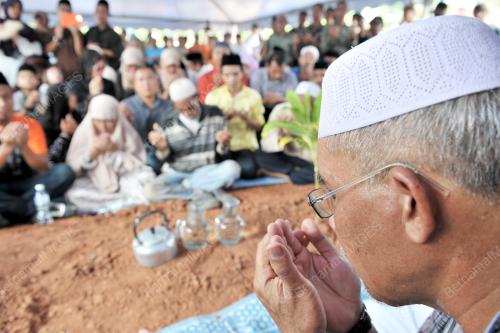 MOHD NOR MAT YASIN