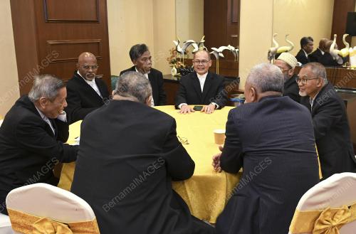 DATUK YAACOB SAM