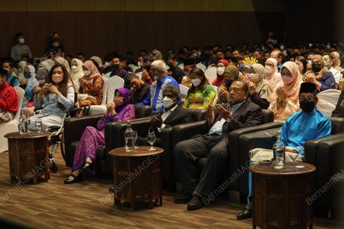 TUNKU TAN SRI IMRAN TUANKU JA'AFAR