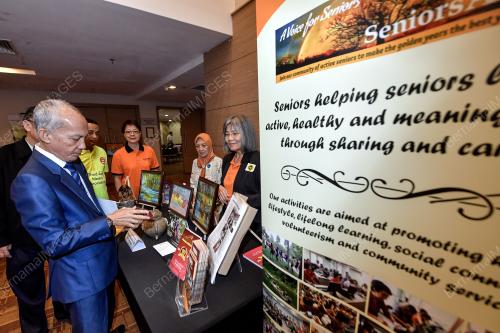 KL35_05102019_CONFERENCE_BN201910043376
