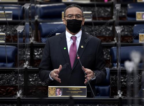 DATUK SERI HISHAMMUDDIN TUN HUSSEIN  