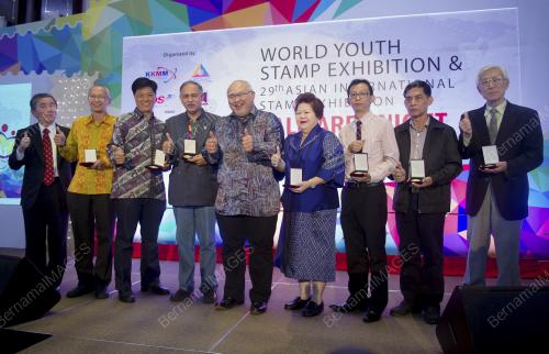 KL35_05122014_AWARD