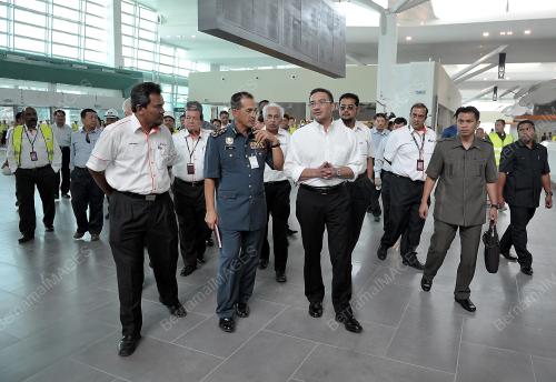 DATUK SERI HISHAMMUDDIN TUN HUSSEIN