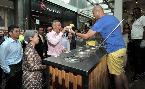 KL35_06042014_PM_SINGAPORE