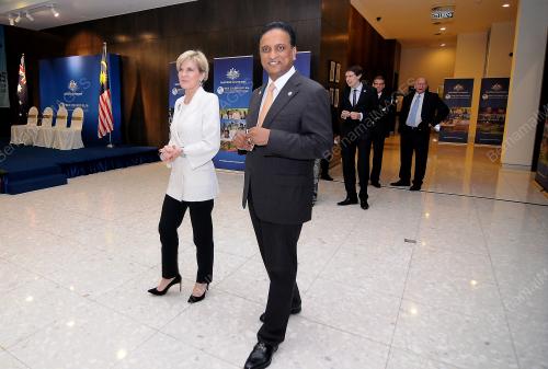 KL35_06082015_JULIE_BISHOP