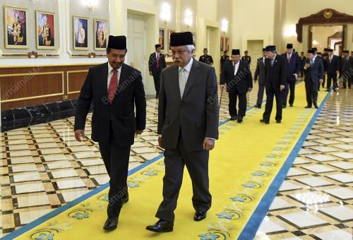 KL35_07022018_MESYUARAT_RAJA_BN201801095575