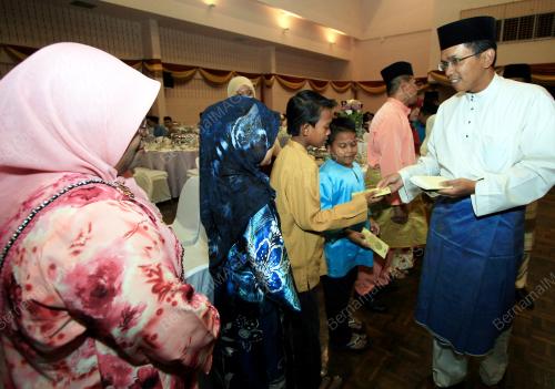 SHAZIMAN ABU MANSOR