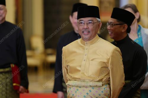 AL-SULTAN ABDULLAH RI'AYATUDDIN AL-MUSTAFA BILLAH SHAH 