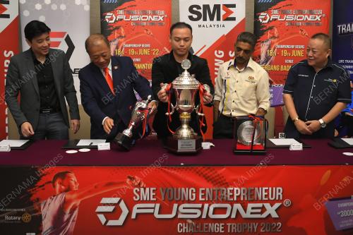 PRESS CONFERENCE FUSIONEX TROPHY
