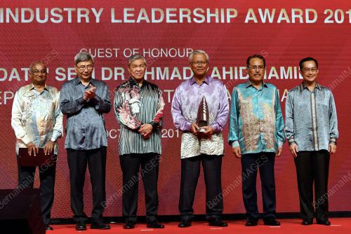 KL35_09102017_TPM_BN201710067750