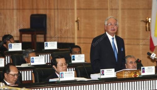 MOHD NAJIB TUN ABDUL RAZAK