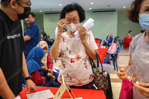 KEM KESIHATAN MATA