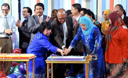 KL35_10042013_KSU_TVi