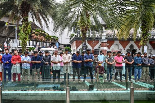 SOLAT AIDILFITRI DI MASJID JAMEK