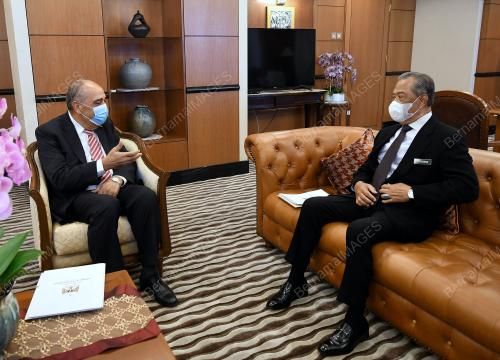 TAN SRI MUHYIDDIN YASSIN