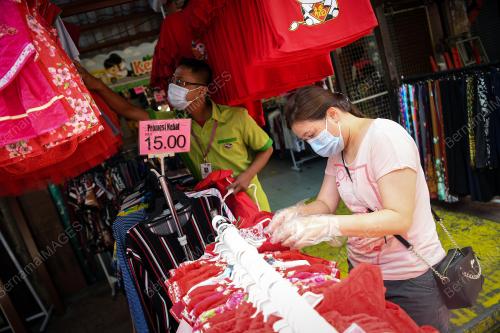 TINJAUAN TAHUN BARU CINA