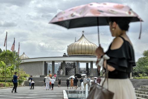 CUTI UMUM TUGU NEGARA