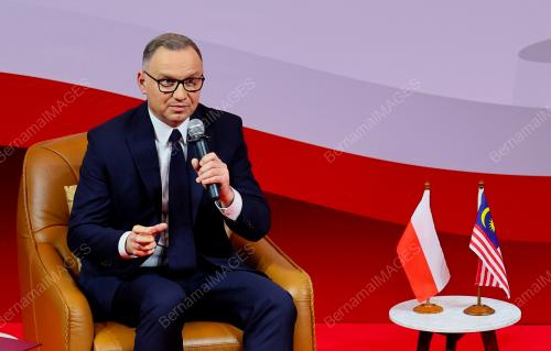 ANDRZEJ DUDA